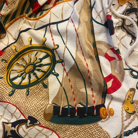 ⚓️ Vintage Nautical Shorts MEDIUM - Picture 7 of 11